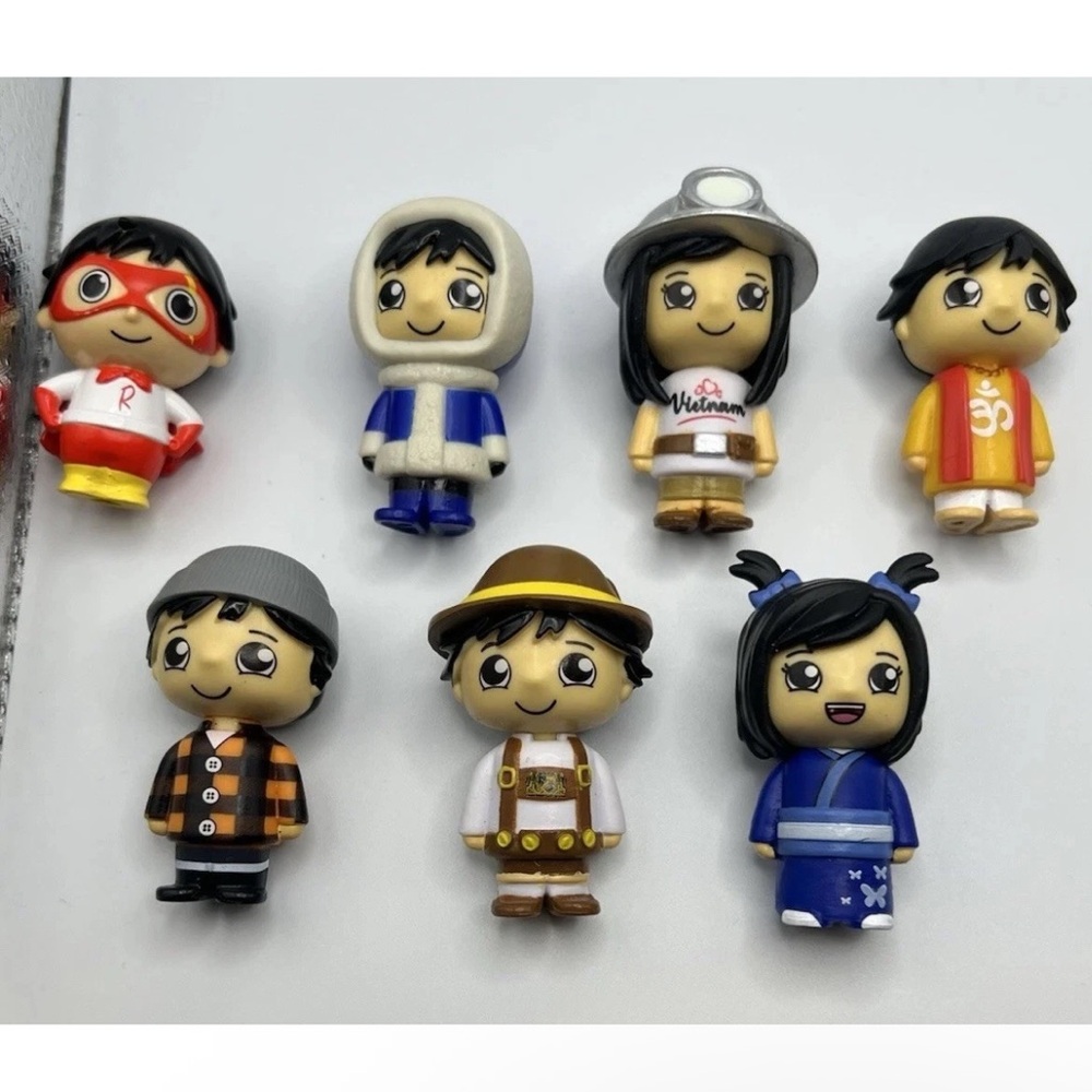 Ryan's World Lot Set of 7 Mini Collectible Figures Ryan Girl People Superhero